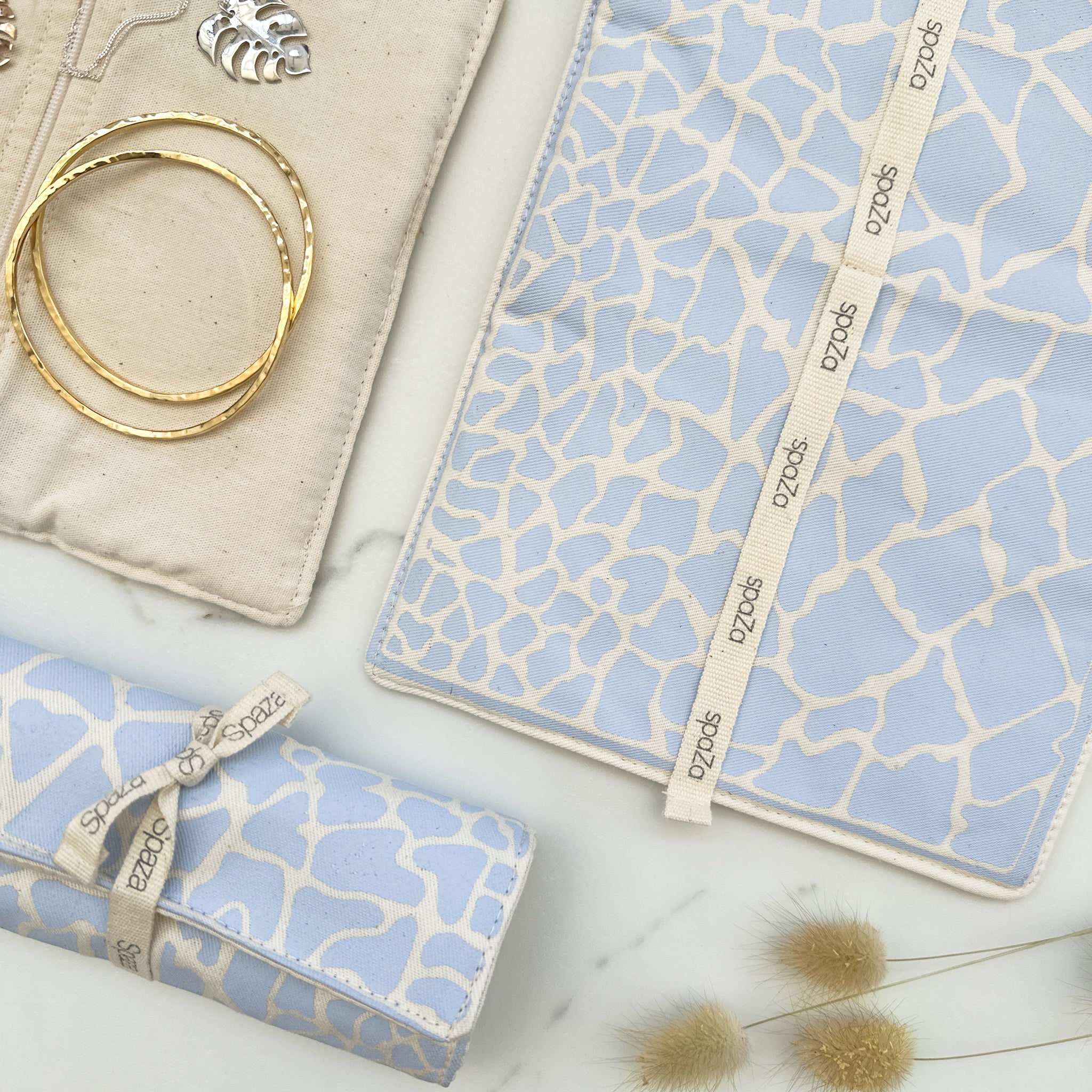 Jewelry Roll Travel Case | jewelry organiser ladies gift for girls