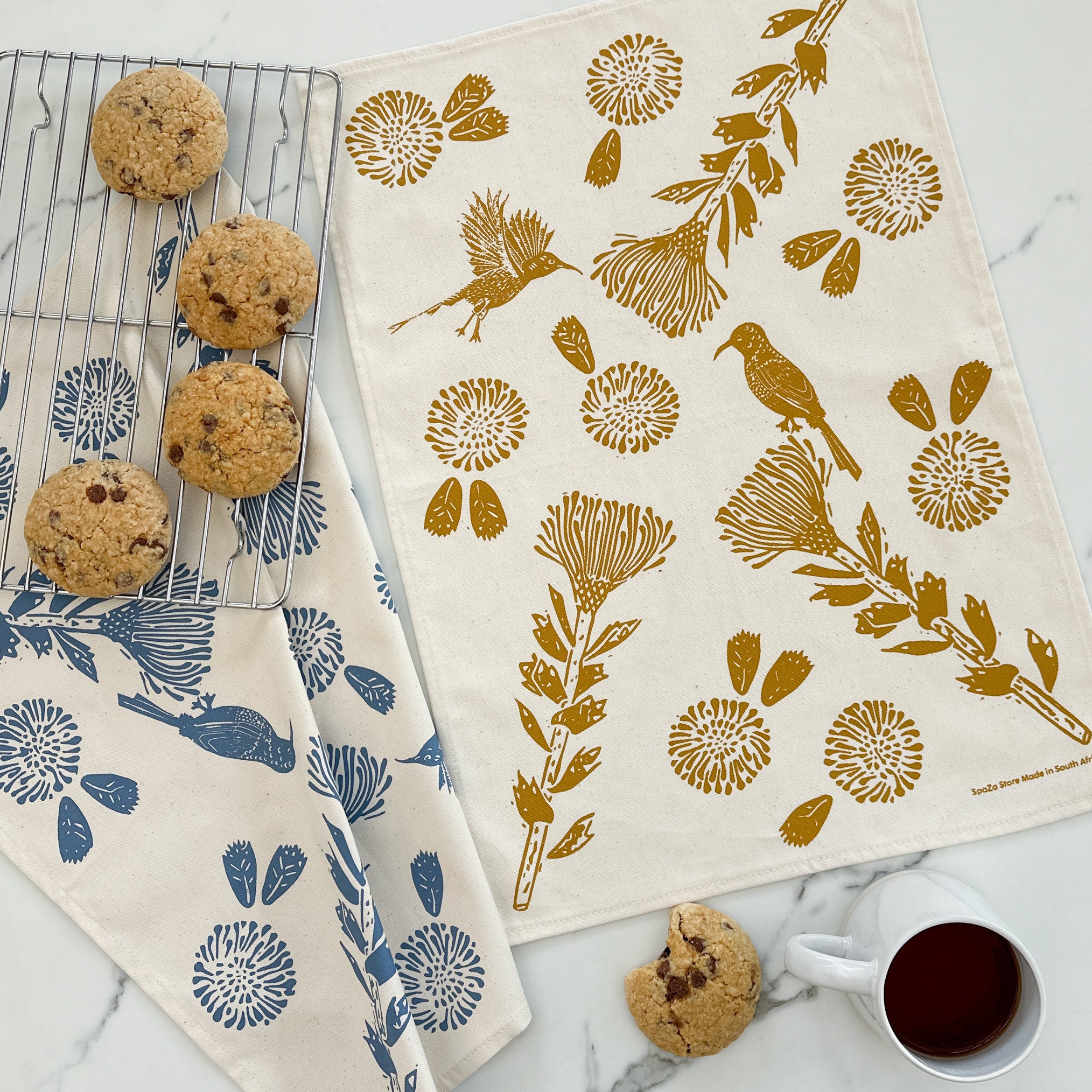 Tea Towel Cotton Sunbird Print in Blue and Gold 16 in x 22 in