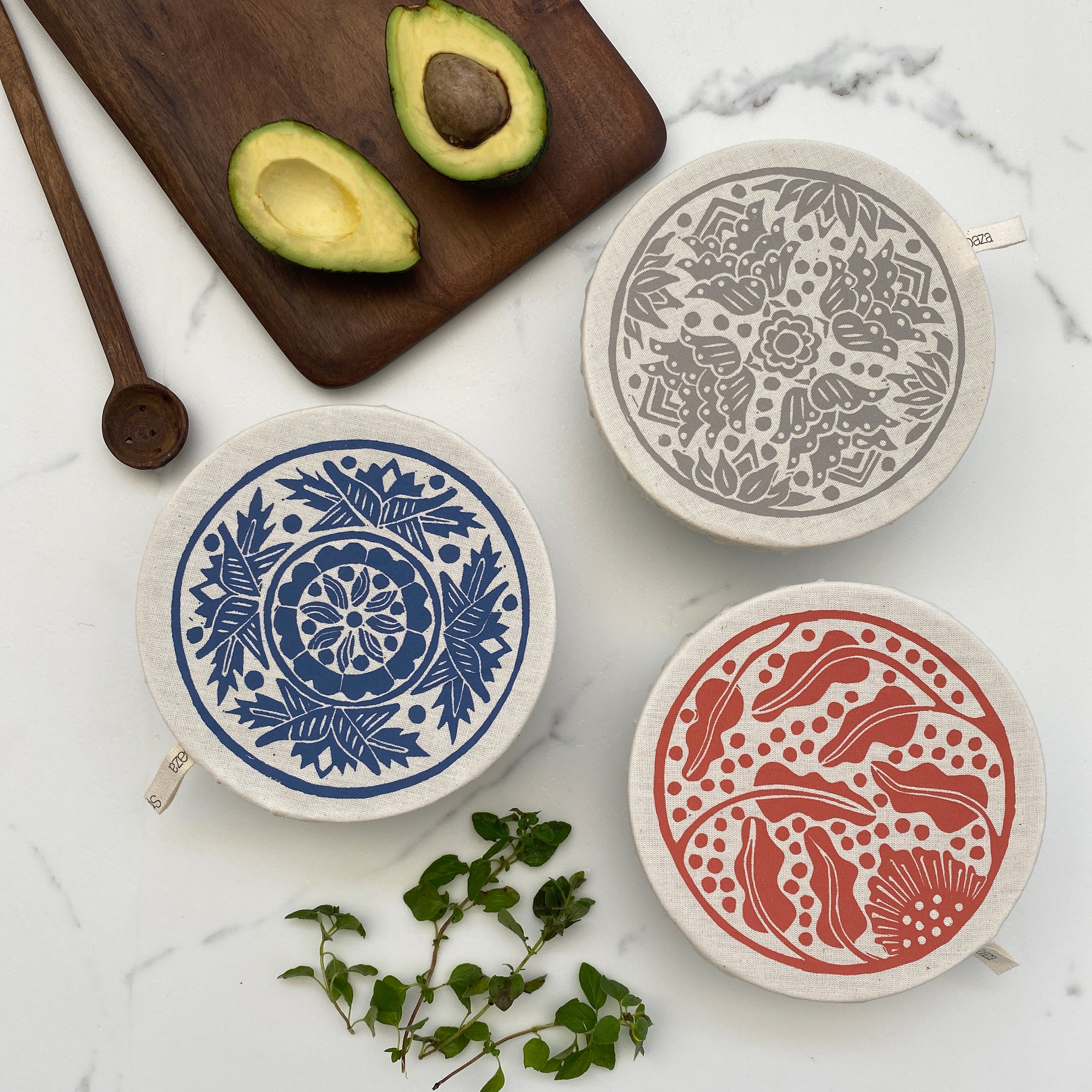 Bowl Covers Set of 3 cereal bowl covers fits 13-17cm / 5-7in Madiba Print